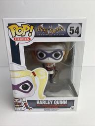 54 Nurse Harley Quinn