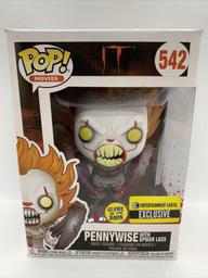 542 Pennywise with Spider Legs (Glows In The Dark) (Entertainment Earth)