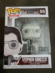 55 Stephen King with Balloon B W (FYE)