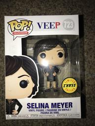 723 Selina Meyer (Common)