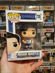 735 Reggie Mantle