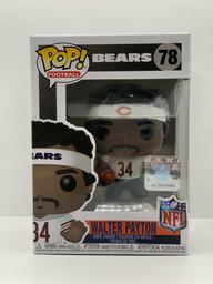 78 Walter Payton (White Jersey)