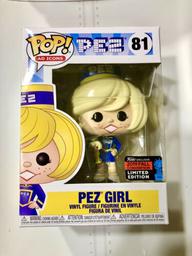 81 Pez Girl Blonde (2019 NYCC)