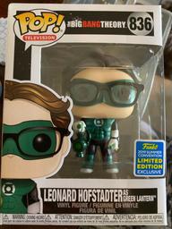 836 Leonard Hofstadter as Green Lantern (SDCC 2019)