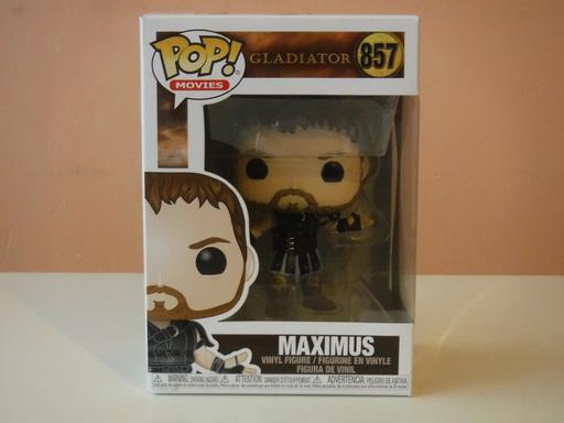 857 Maximus (Holding Sword)