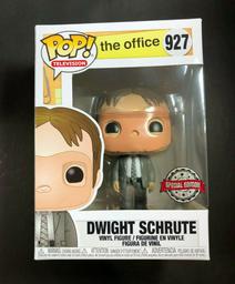 927 Dwight Schrute with Mask (FYE)