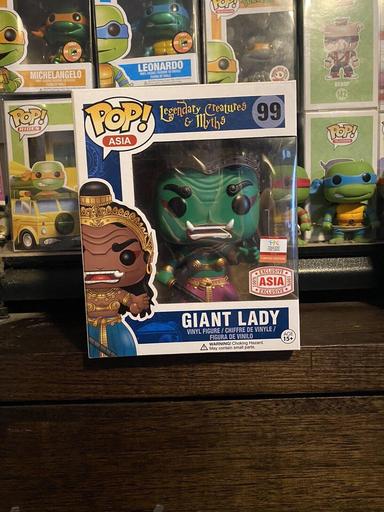 99 Giant Lady (Green)