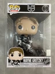 69 Wayne Gretzky (10 Inch)